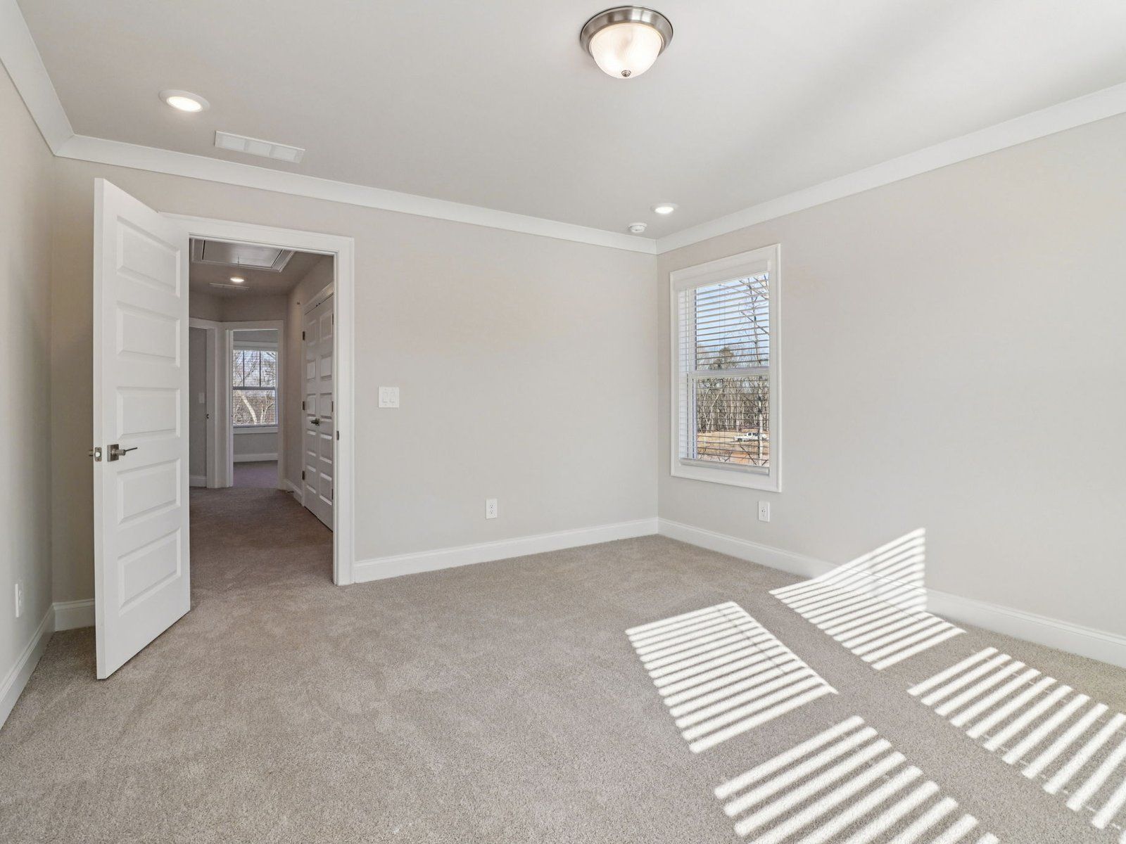 The Leighton End Unit floorplan with the Modern Rustic Slate interior package.