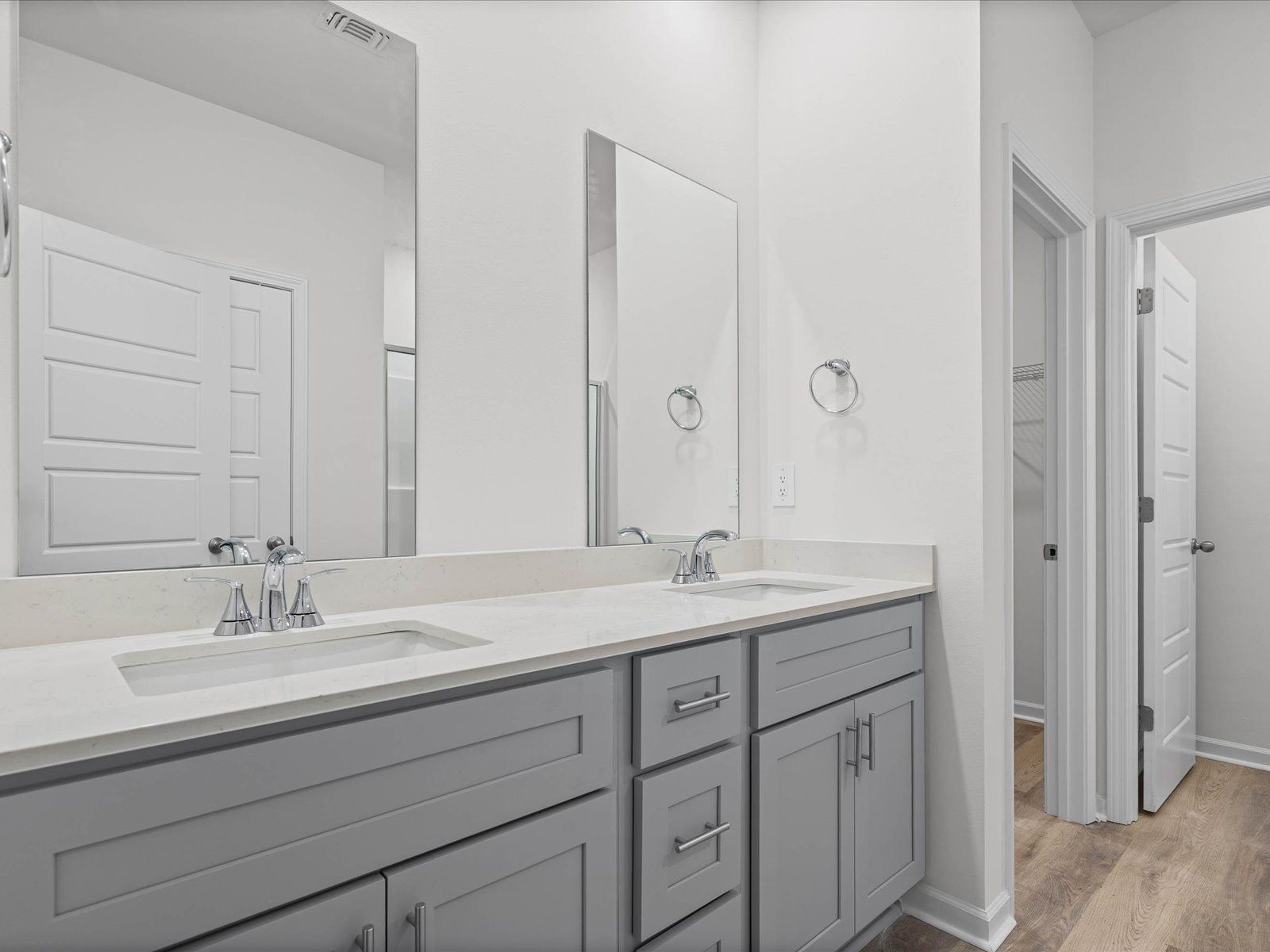 Primary Bathroom in the Newport floorplan at a Meritage Homes community in Gulfport, MS.
