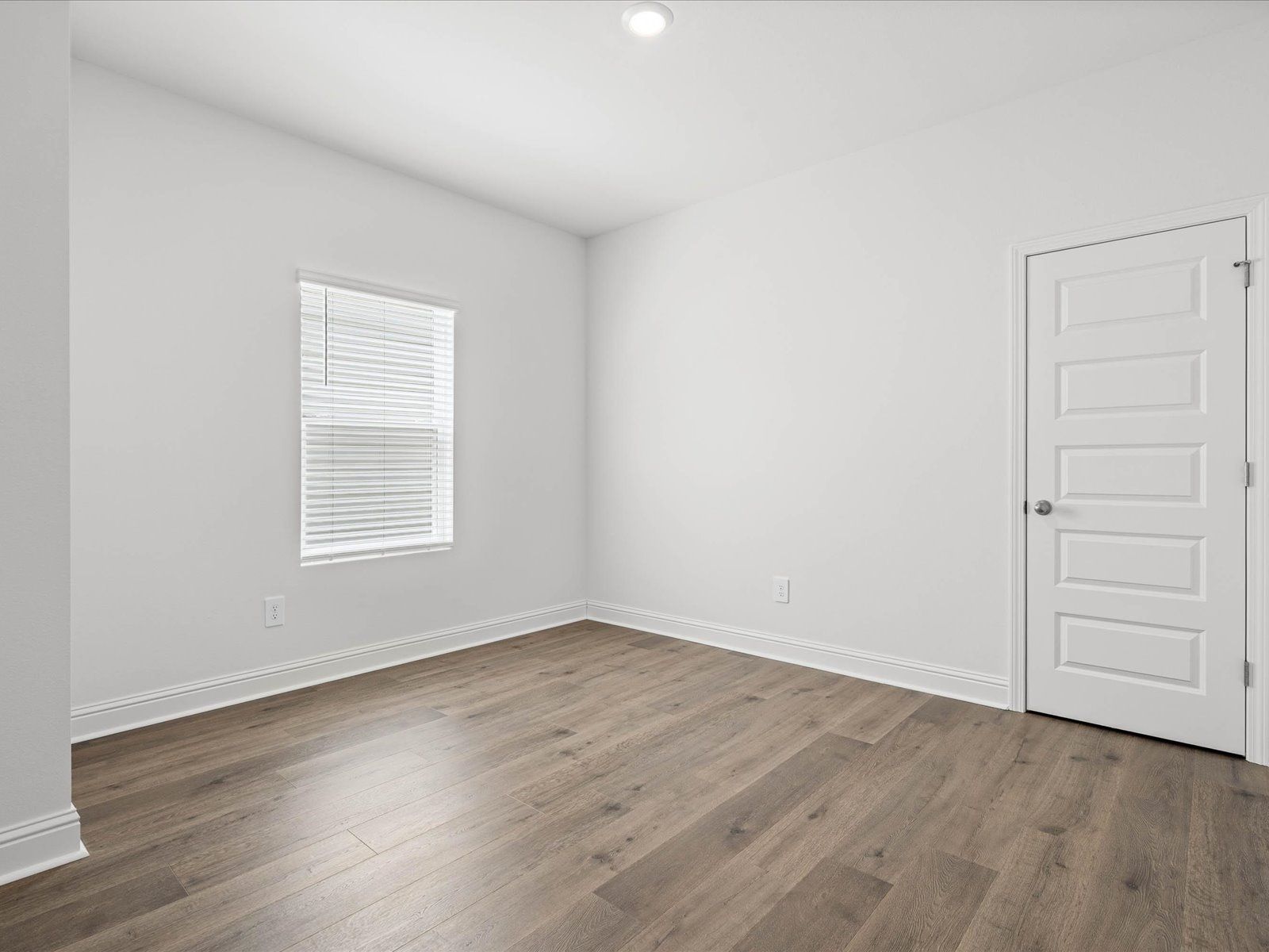 Secondary Bedroom