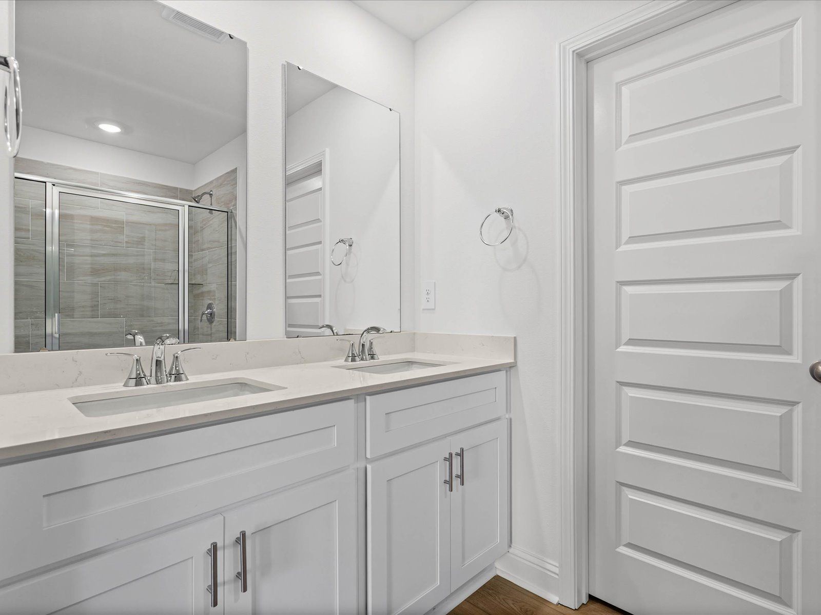 Primary Bathroom in the Fraser floorplan at a Meritage Homes community in Ocean Springs, MS.