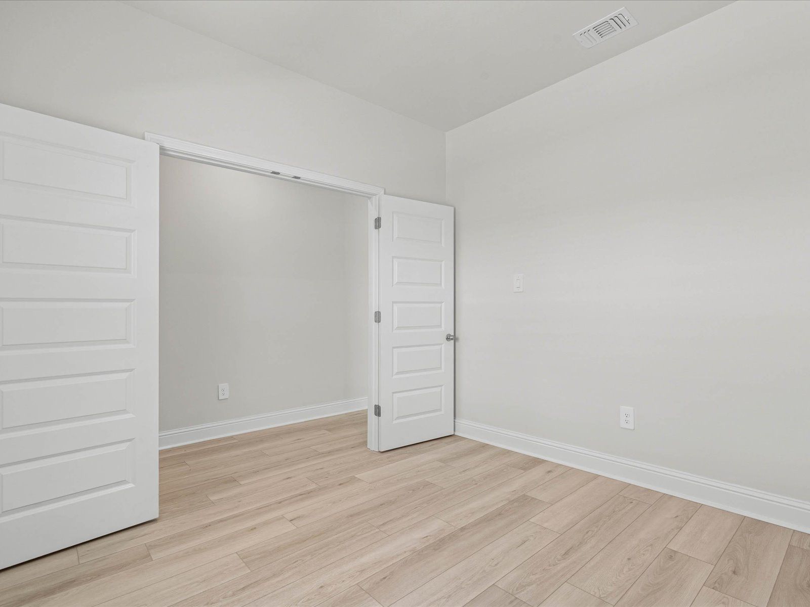 Flex Room