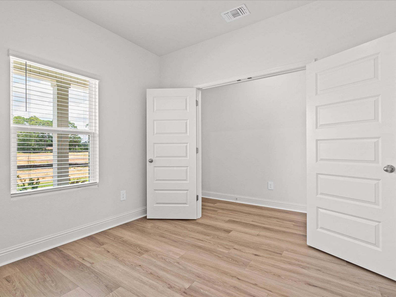 Flex Room in the Mackenzie floorplan at a Meritage Homes community in Ocean Springs, MS.
