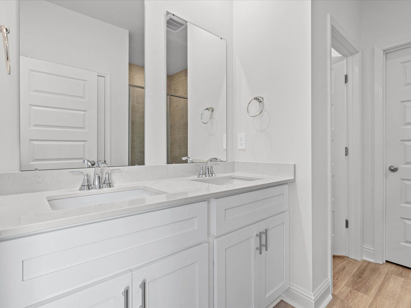 Primary Bathroom in the Mackenzie floorplan at a Meritage Homes community in Ocean Springs, MS.