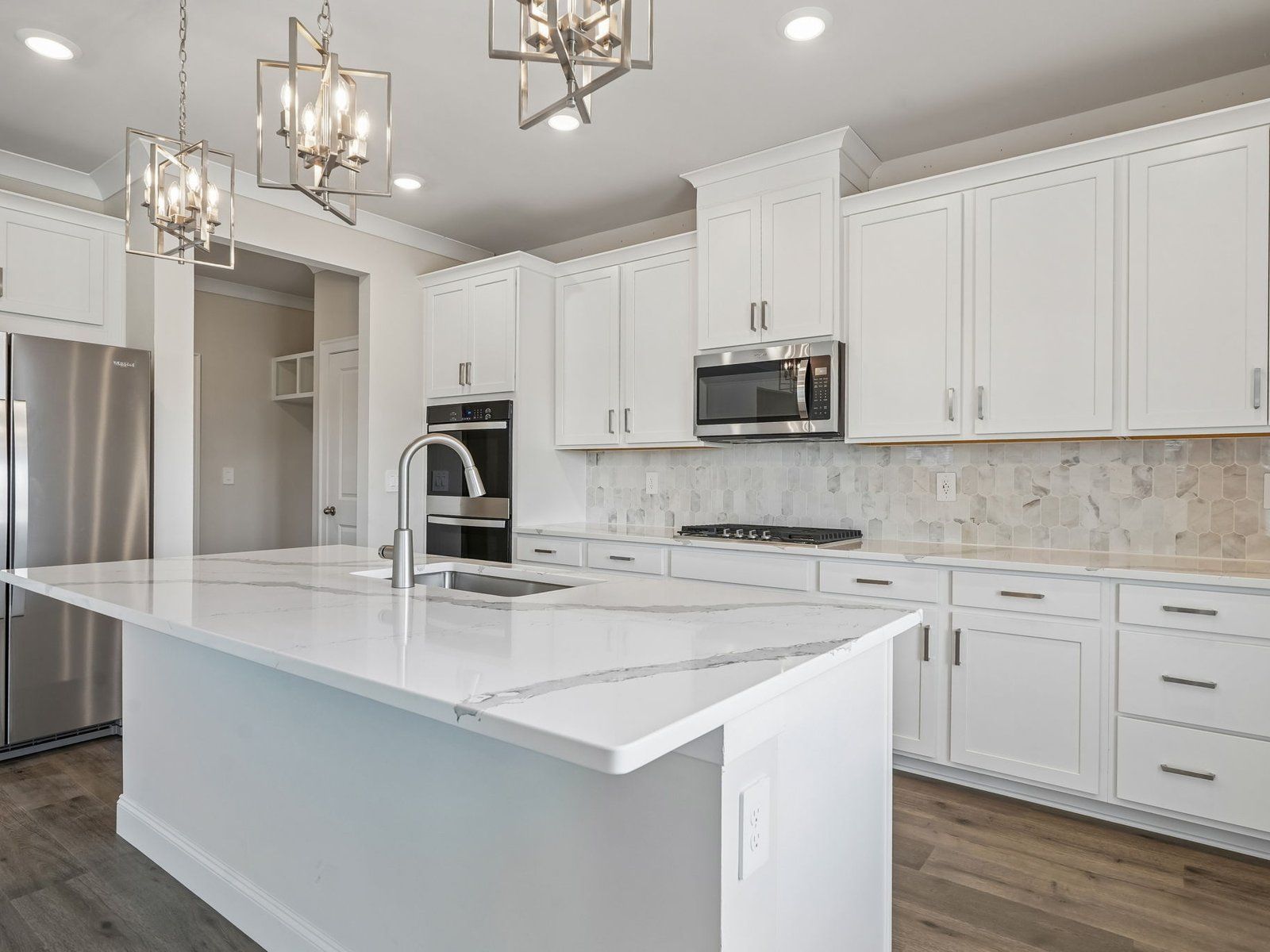 The Timeless Contrast interior package modeled at River Pointe.