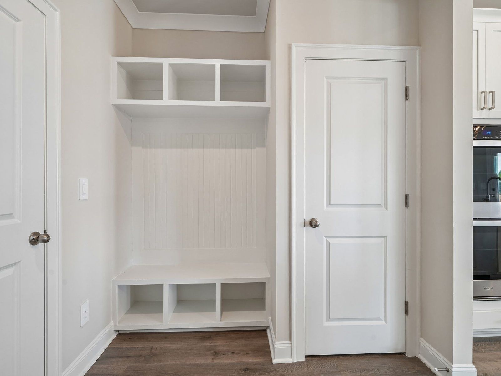 The Timeless Contrast interior package modeled at River Pointe.
