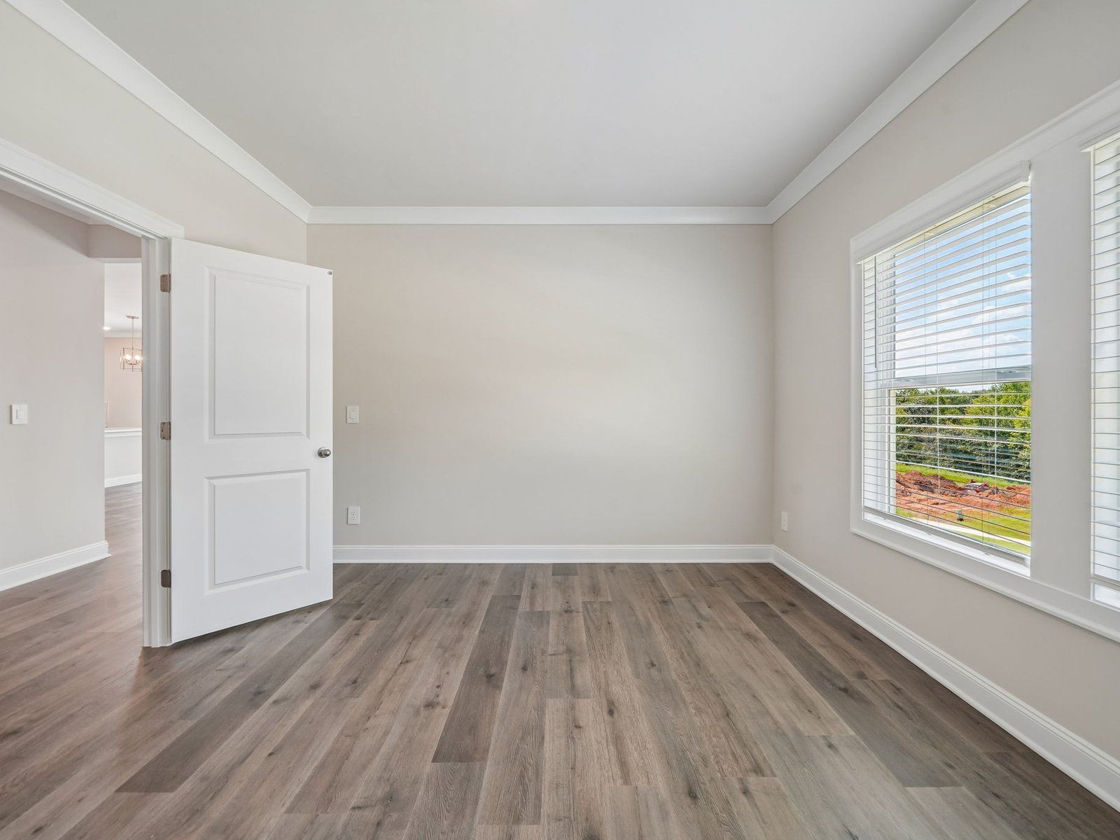 The Timeless Contrast interior package modeled at River Pointe.