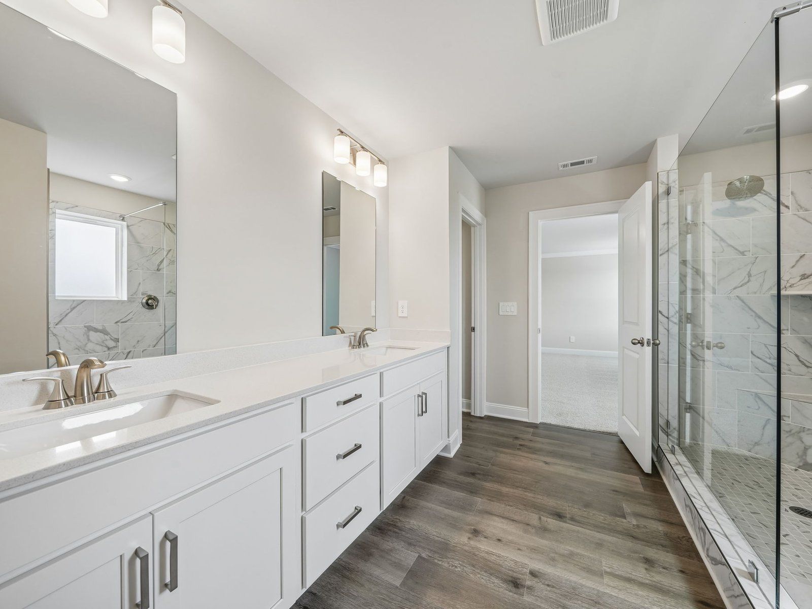 The Timeless Contrast interior package modeled at River Pointe.