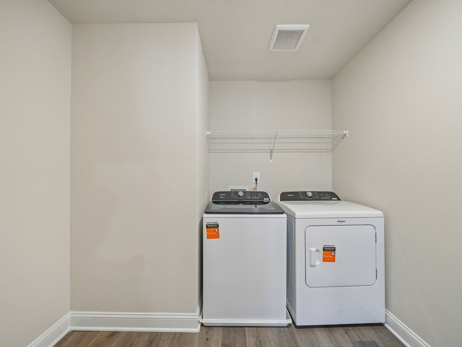 The Timeless Contrast interior package modeled at River Pointe.