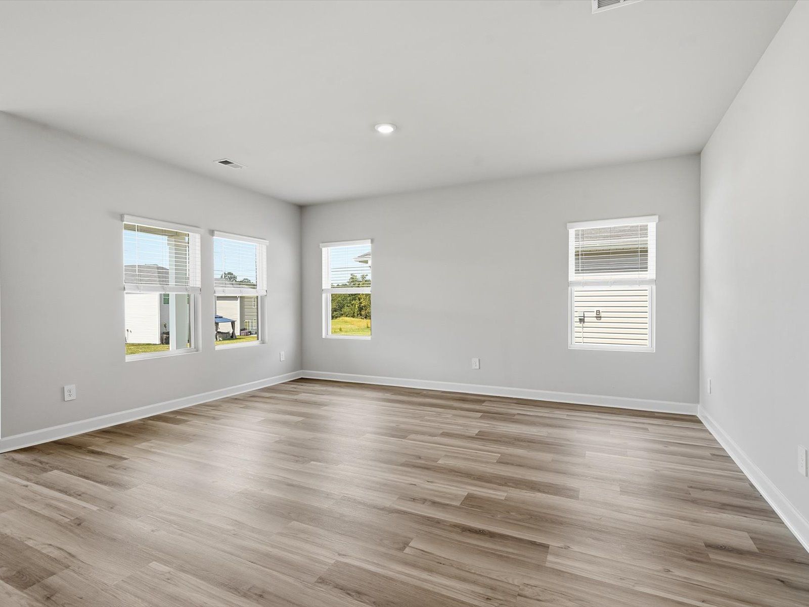 Welcome to the Chandler Floorplan at Creek Ridge