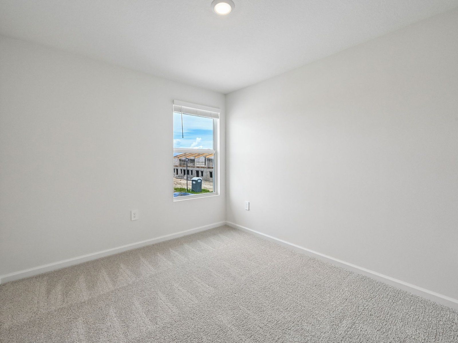 Secondary bedroom