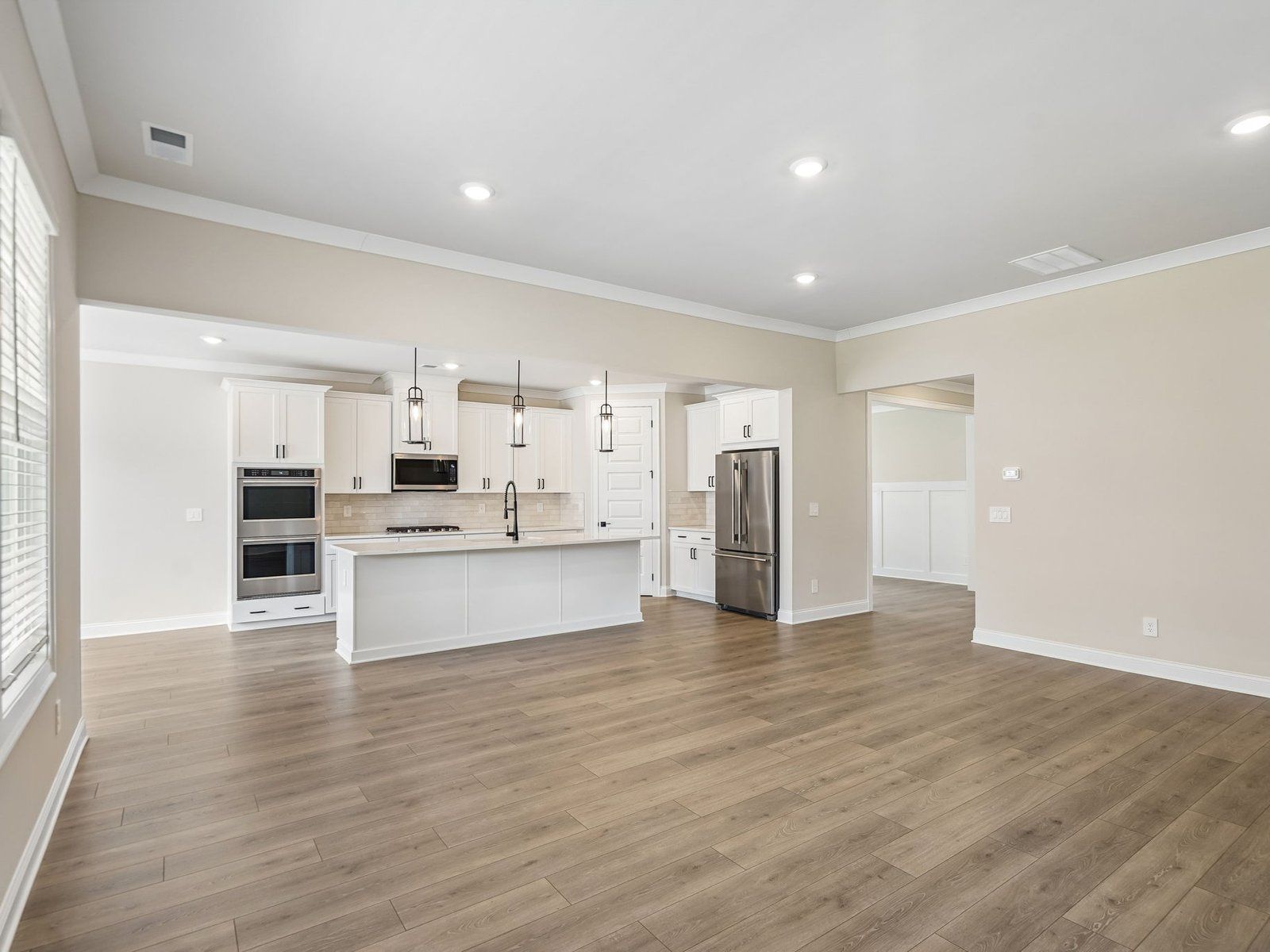 The Foxwood floorplan with the Bold Sophistication Linen interior package.