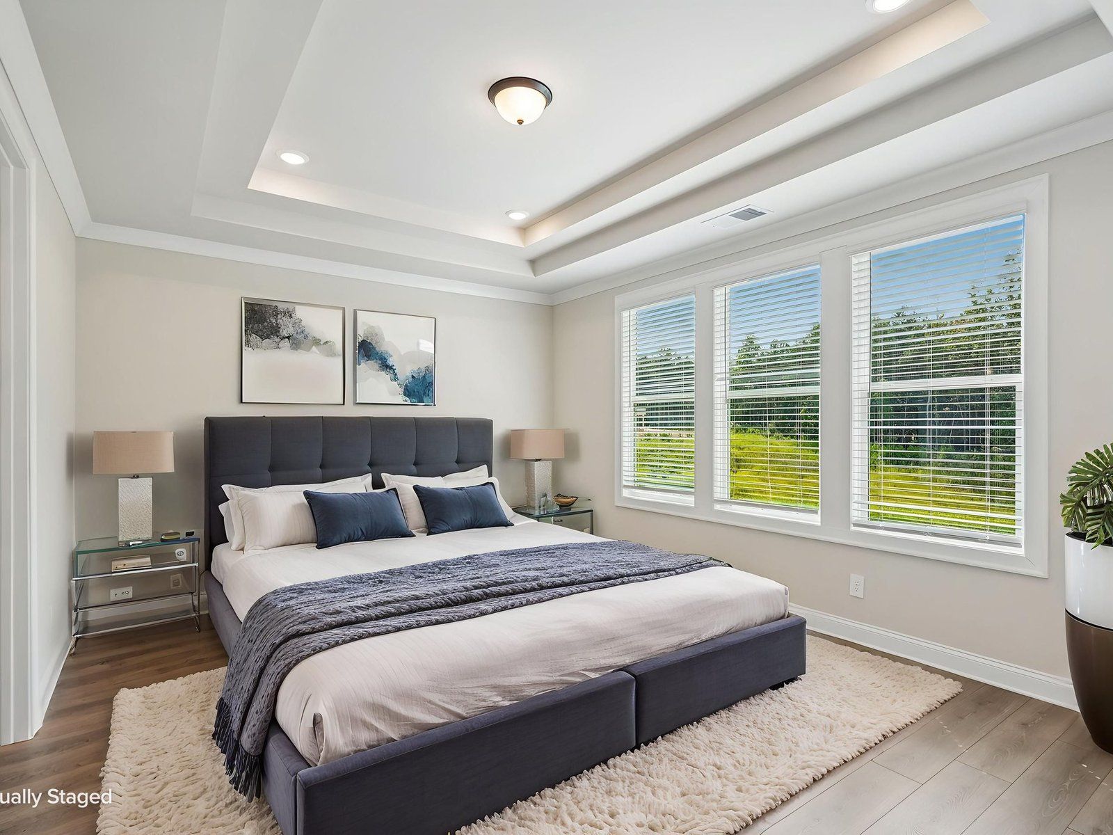 The Foxwood floorplan with the Bold Sophistication Linen interior package.