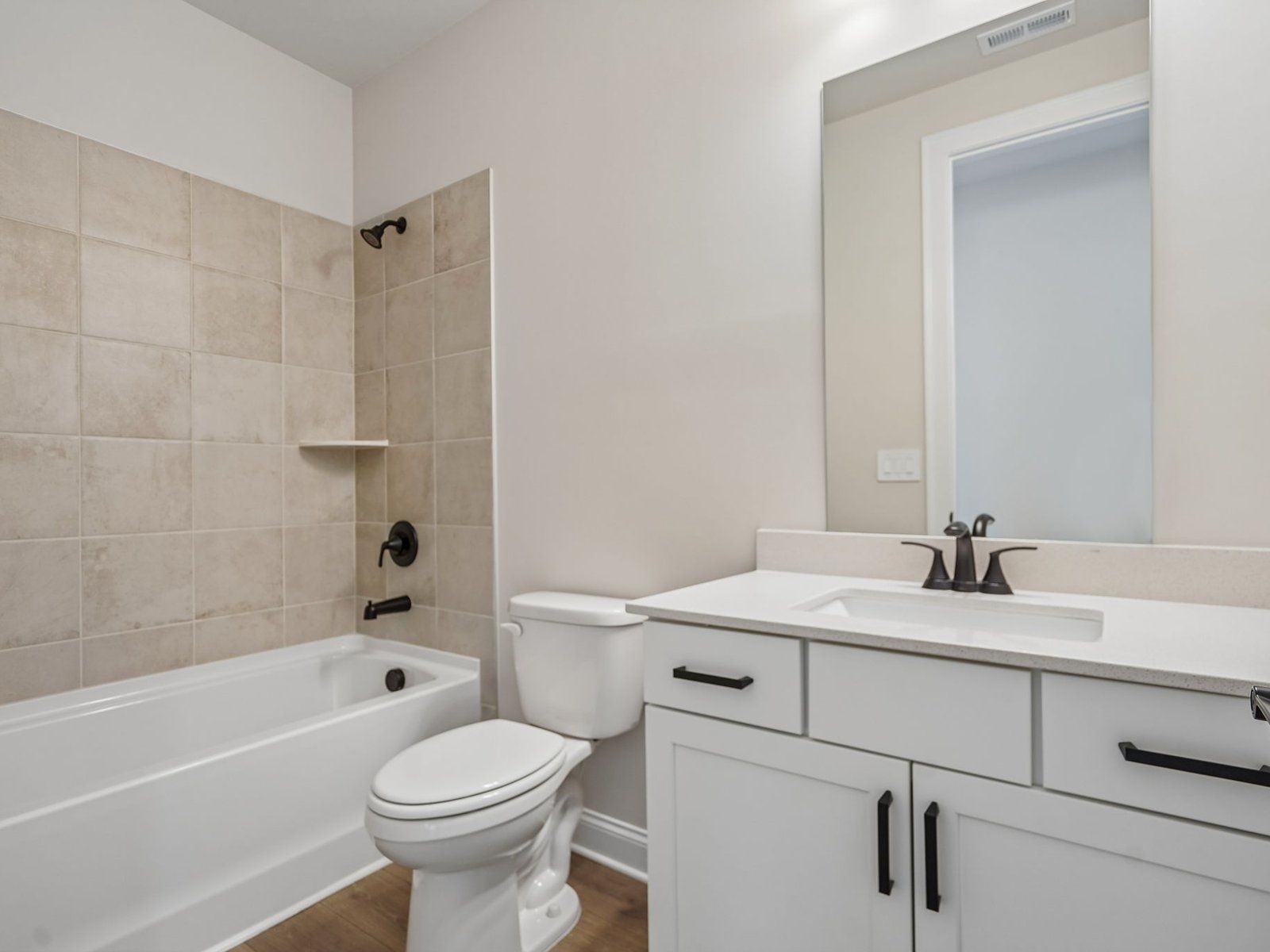 The Foxwood floorplan with the Bold Sophistication Linen interior package.