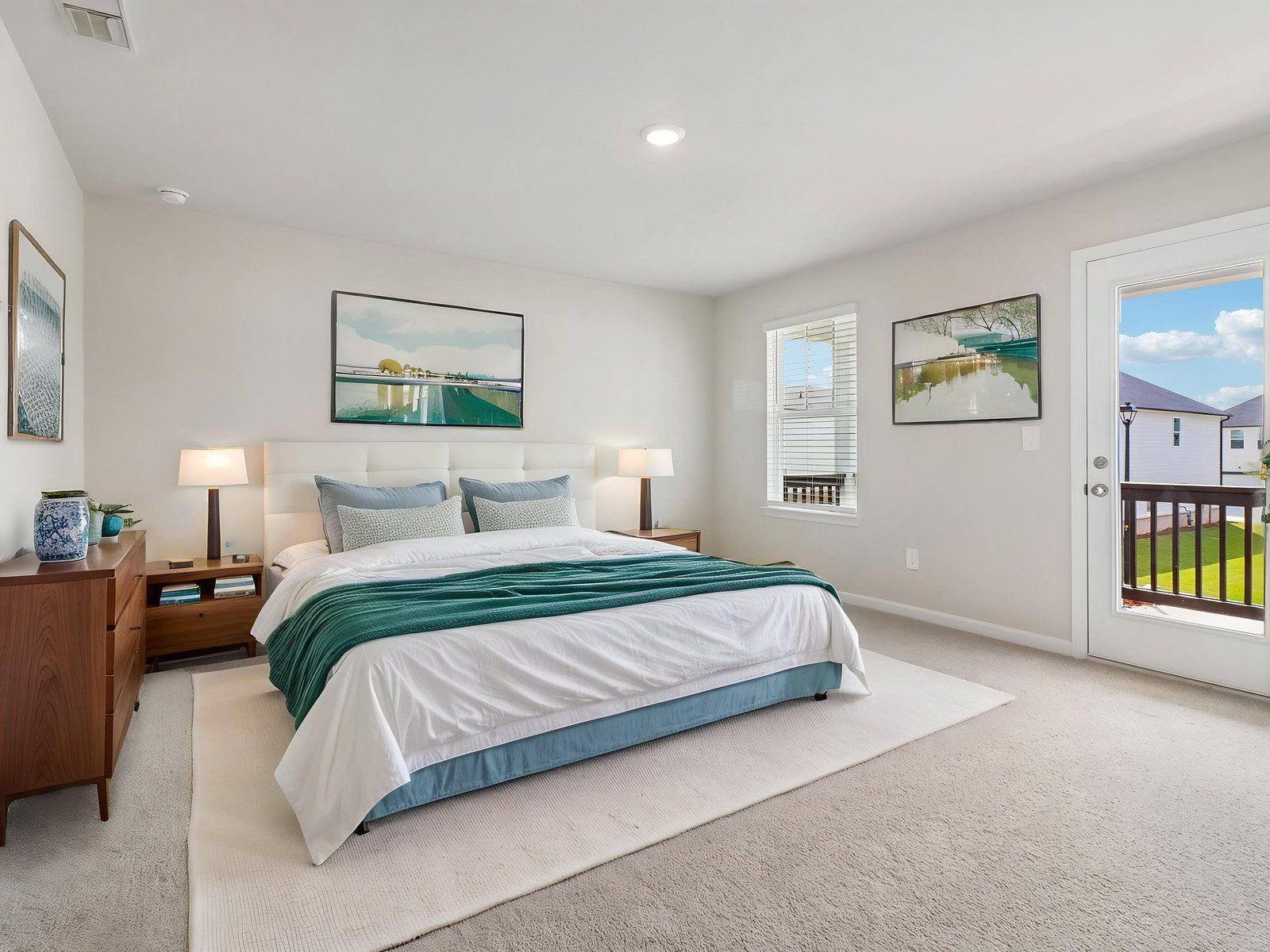 The Cromwell floorplan with the Finesse White interior package.