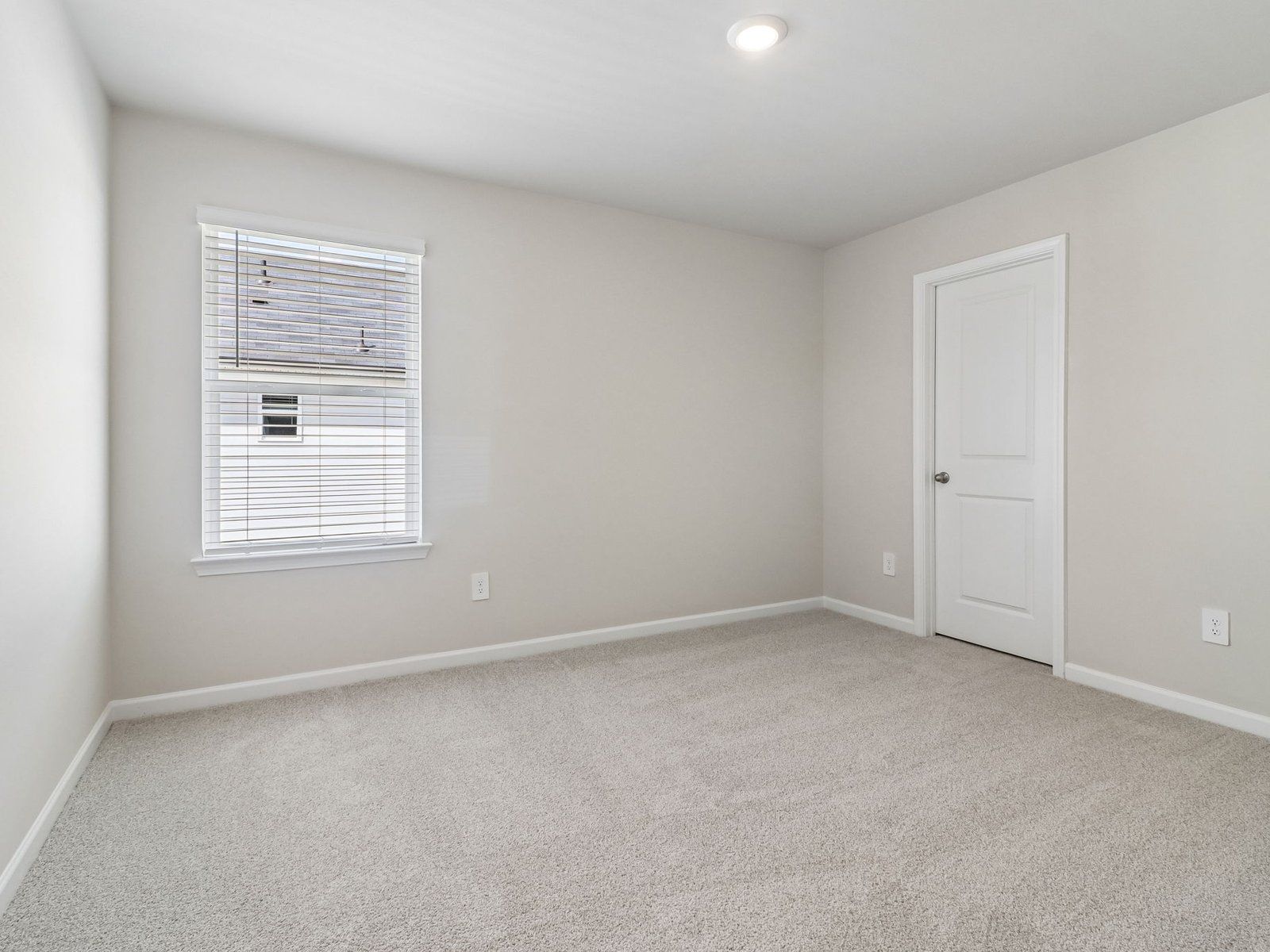The Cromwell floorplan with the Finesse White interior package.