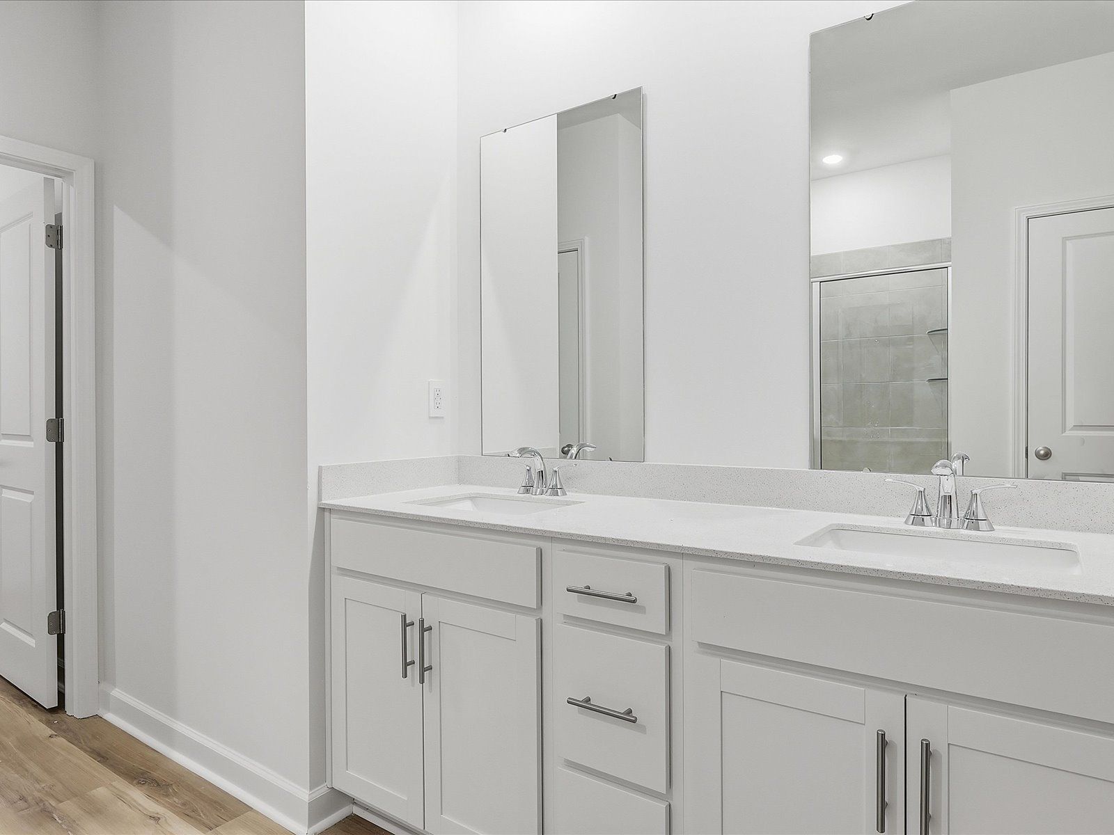 Primary Suite Bathroom