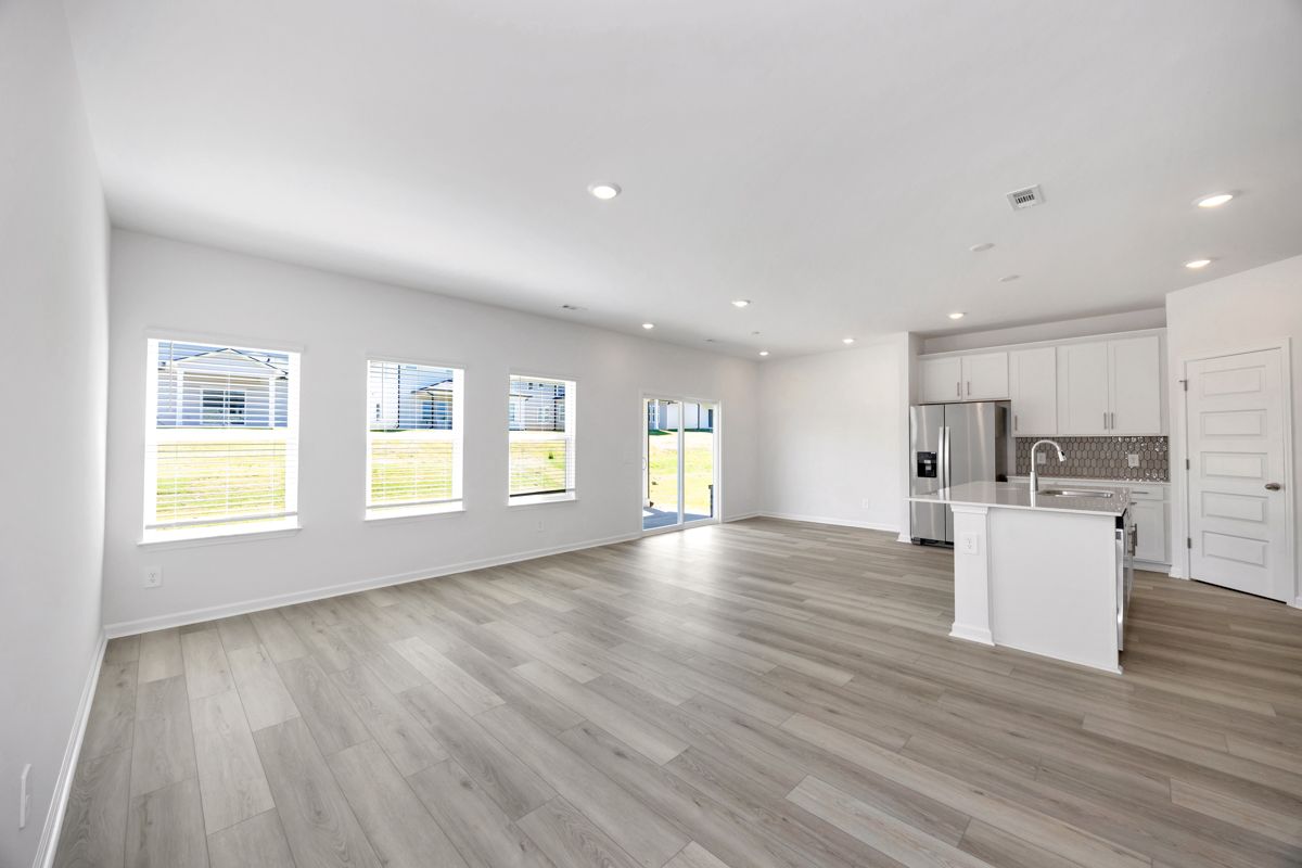 The Chatham floorplan with the Finesse White interior package.