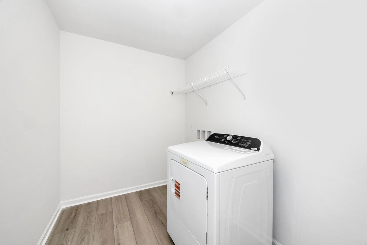 The Chatham floorplan with the Finesse White interior package.