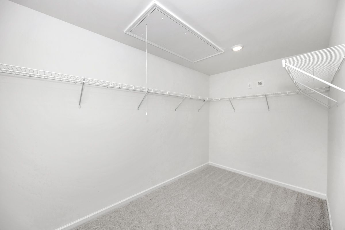 The Chatham floorplan with the Finesse White interior package.