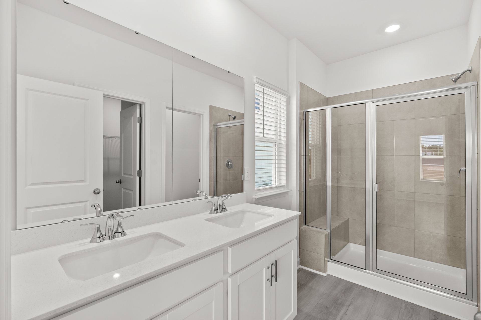 Primary Suite Bathroom