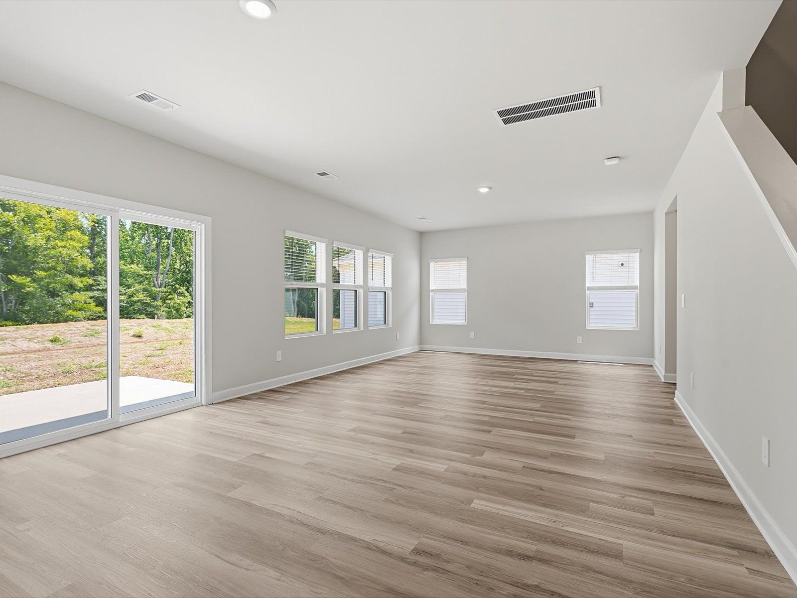Welcome to the Dakota floorplan at Collier Ridge.