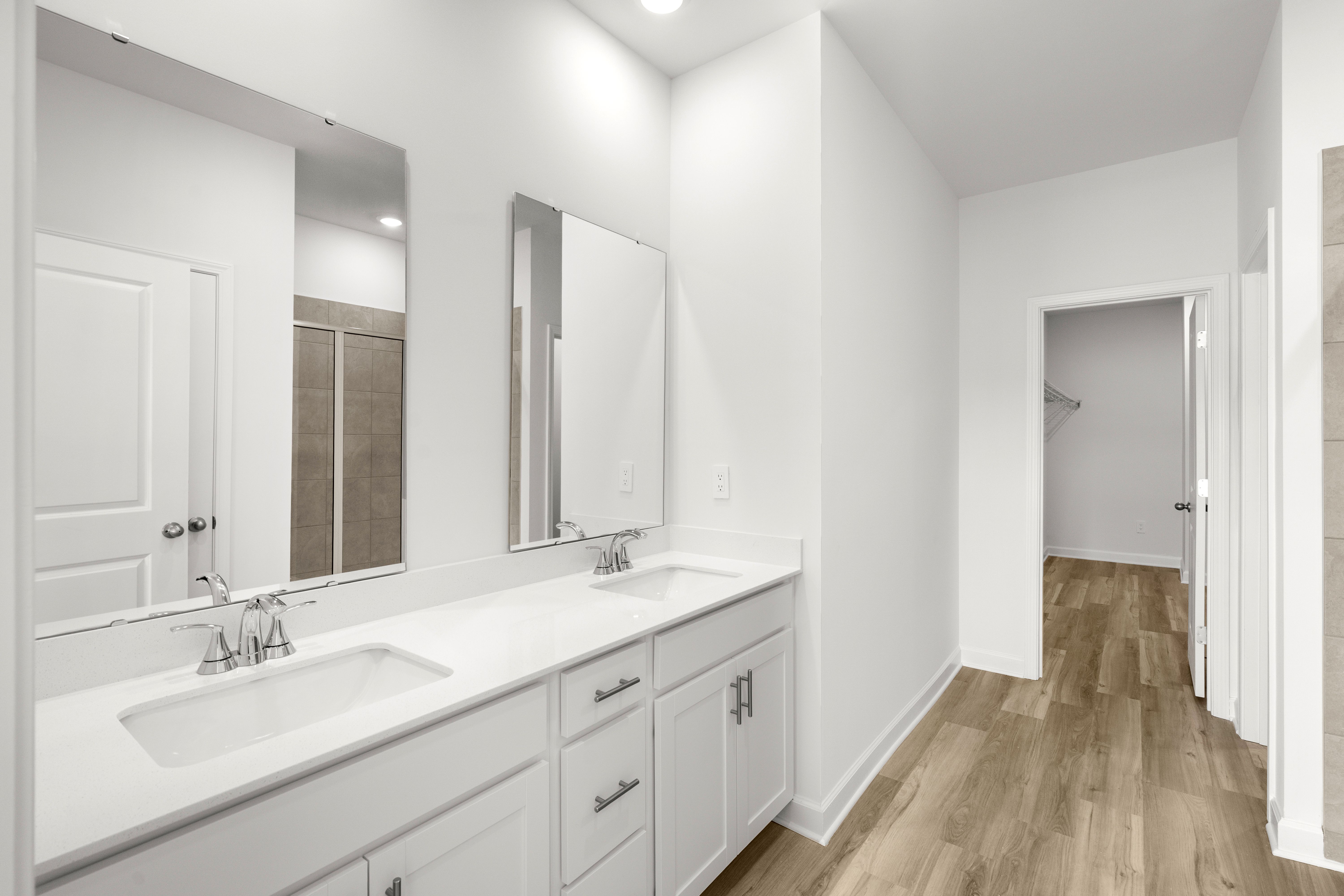 Primary Suite Bathroom