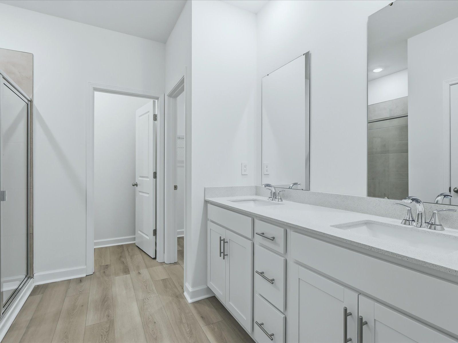 Primary Suite Bathroom