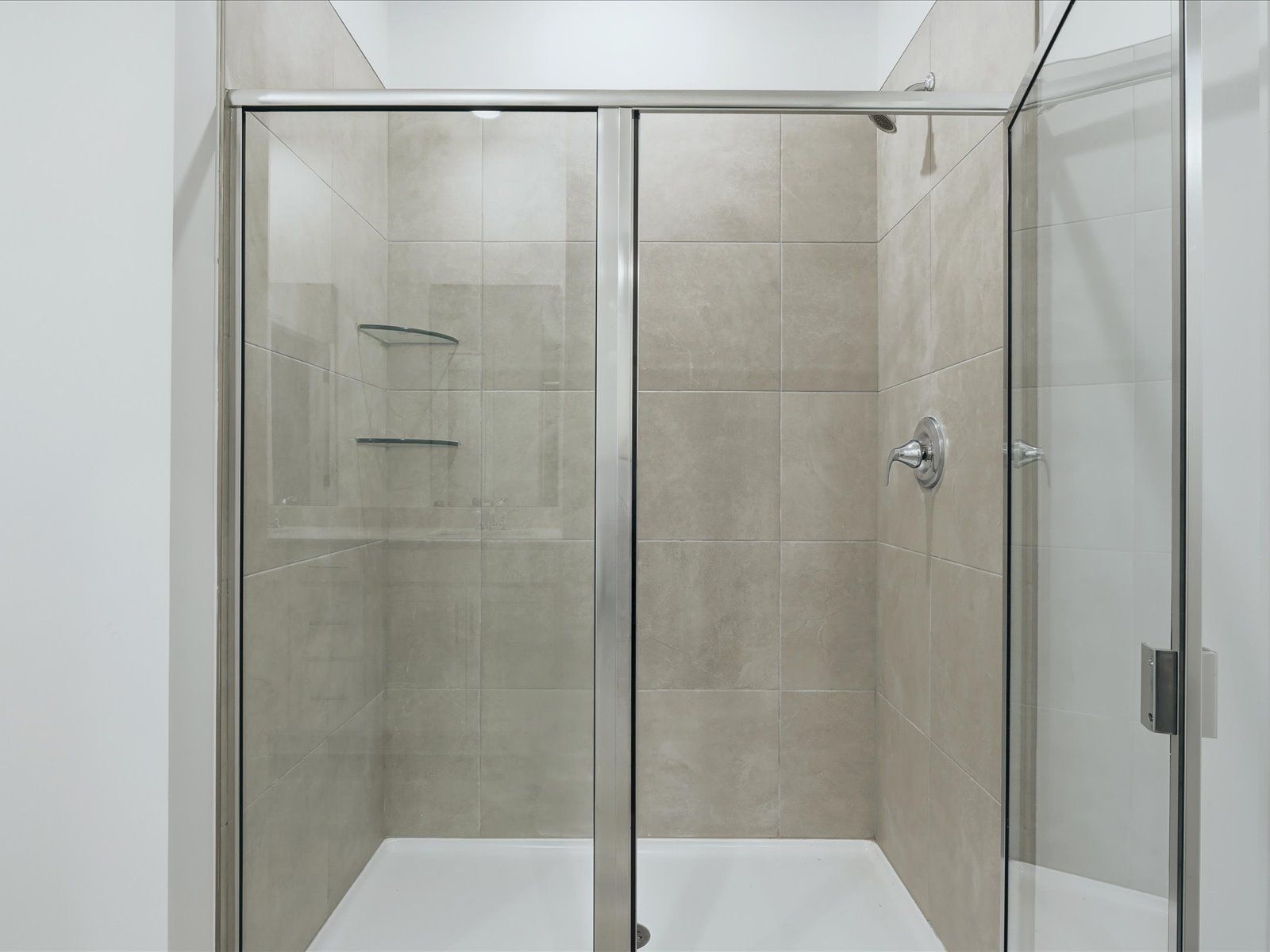 Primary Suite Bathroom