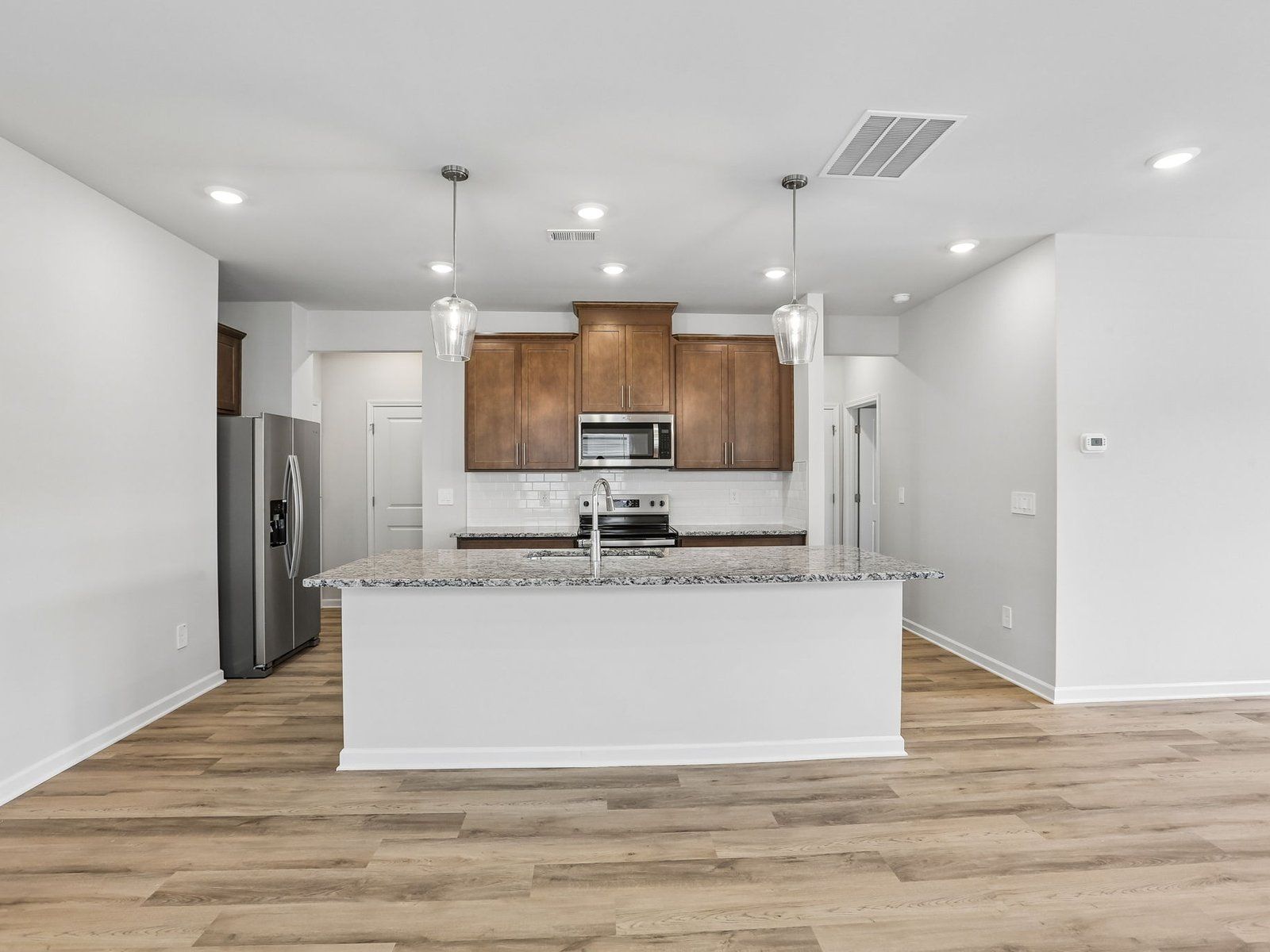 The Roswell floorplan with the Clarity Burlap interior package.