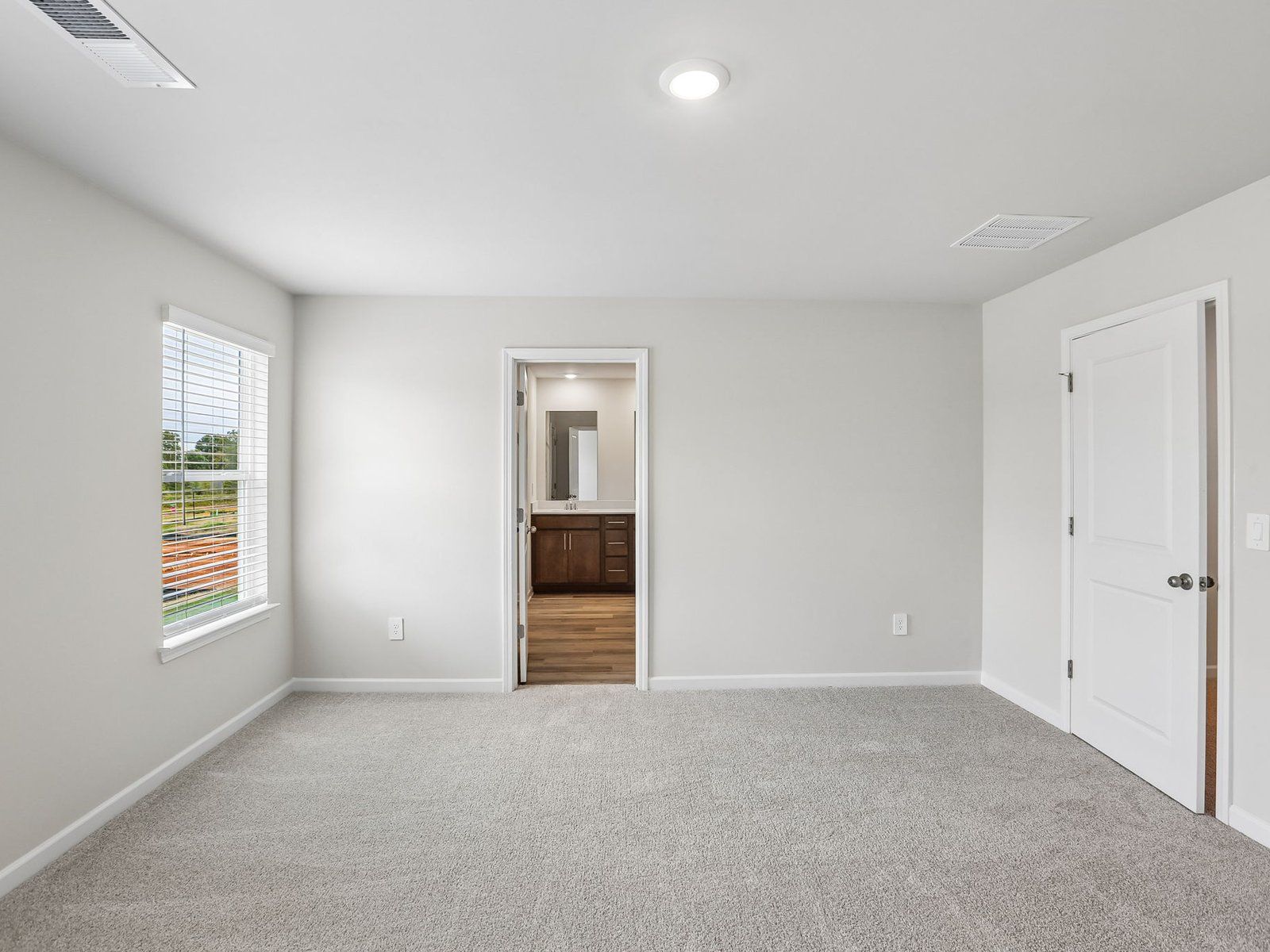 The Roswell floorplan with the Clarity Burlap interior package.