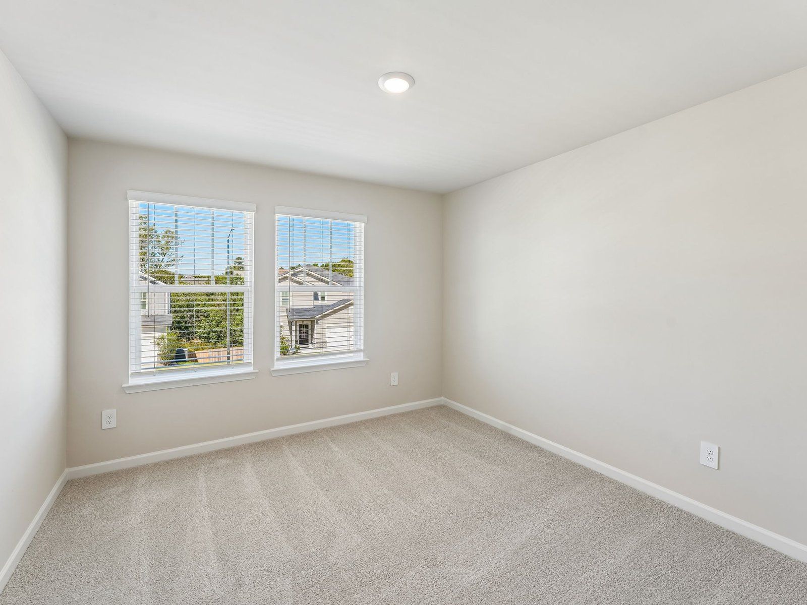 The Johnson floorplan with the Finesse Linen interior package.