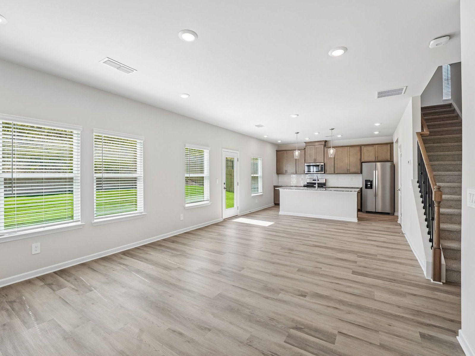The Rockwell floorplan with the Clarity Almond interior package.