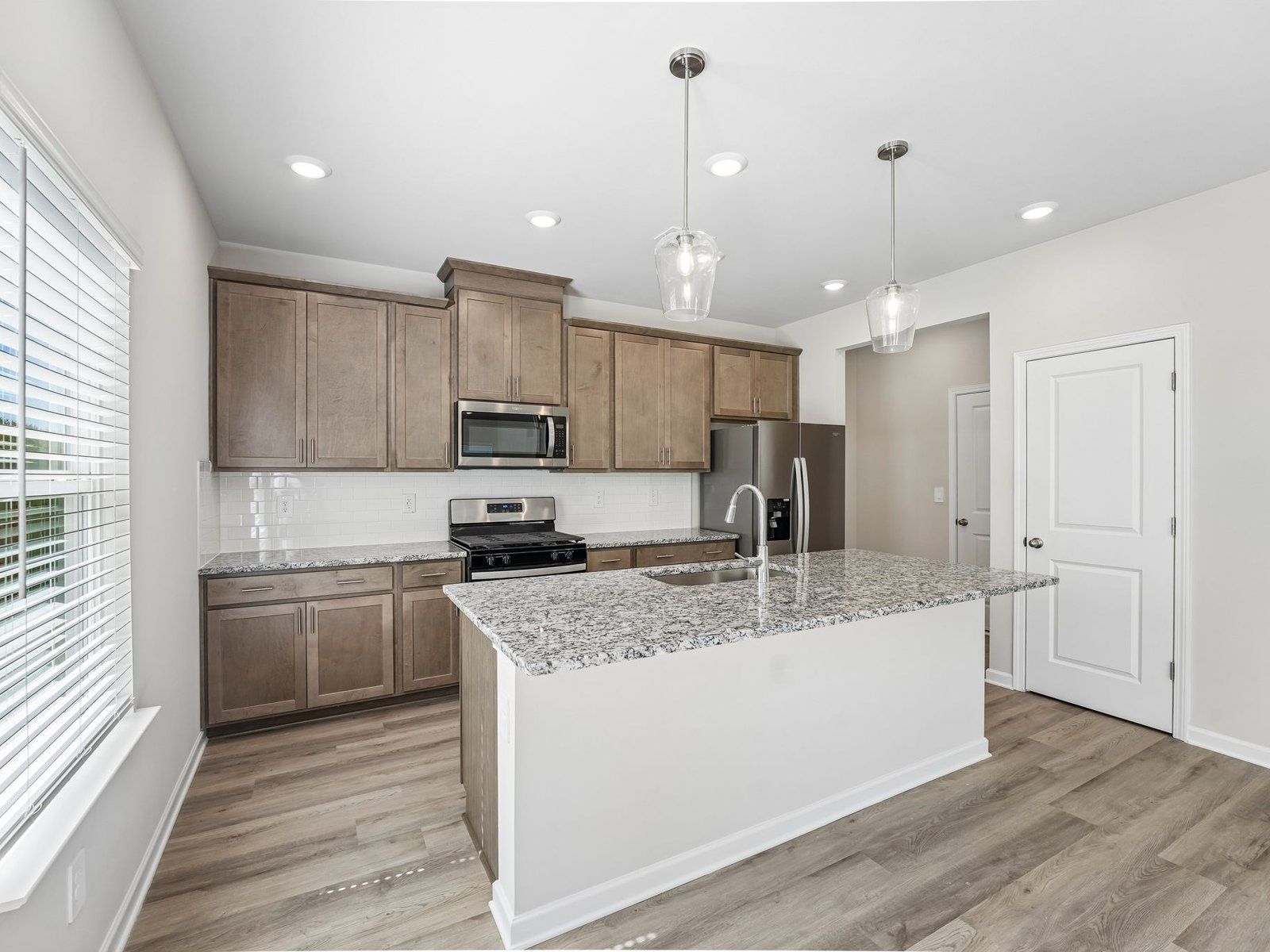 The Rockwell floorplan with the Clarity Almond interior package.