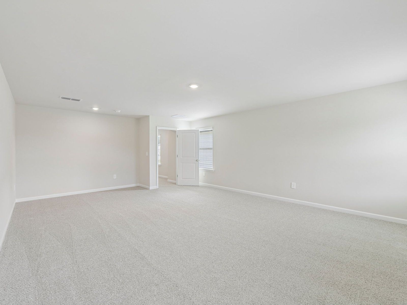 The Taylorsville floorplan with the Lush White interior package.