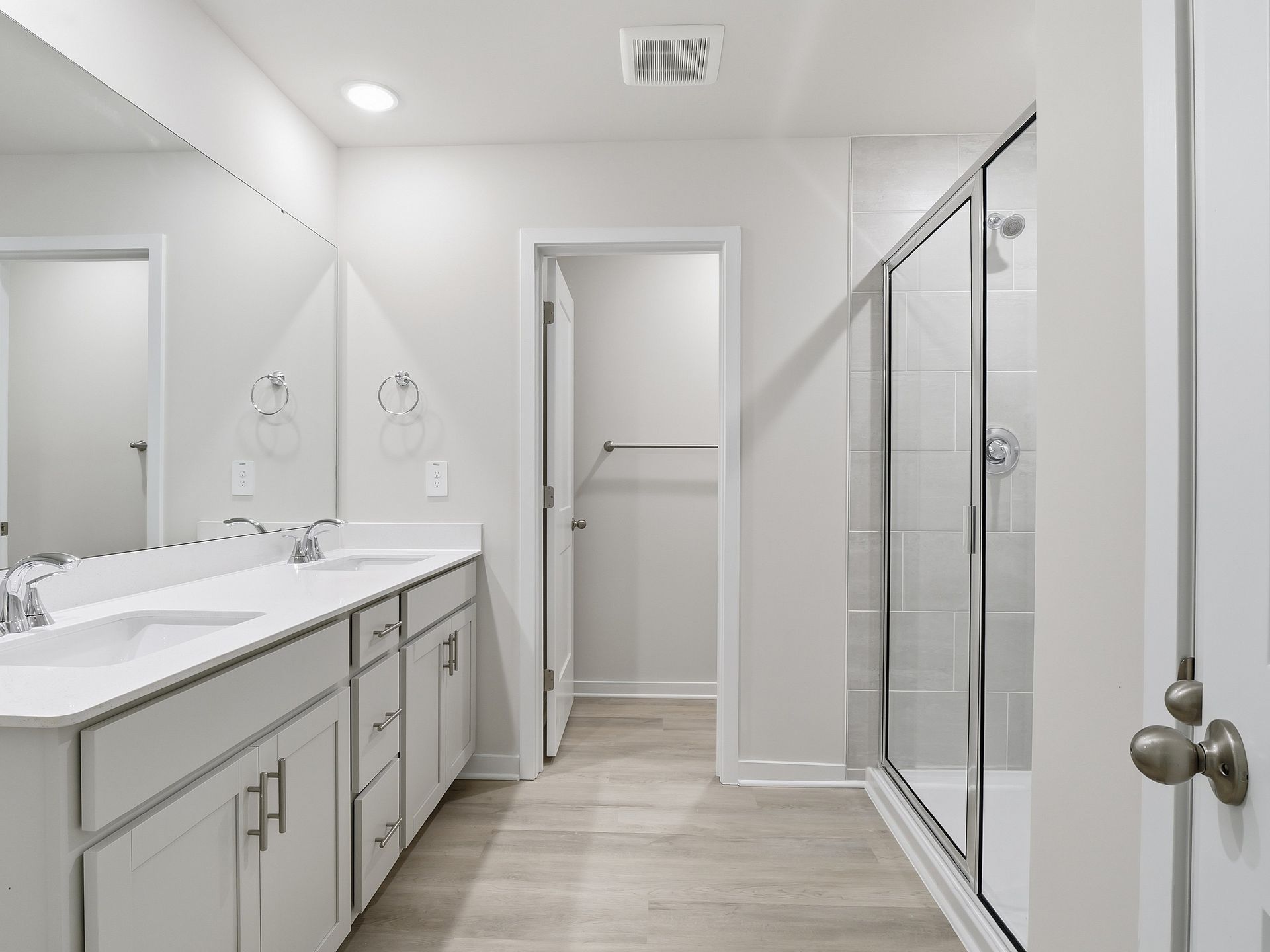 Primary bathroom in the Paisley floorplan at a Meritage Homes community in Clayton, NC.