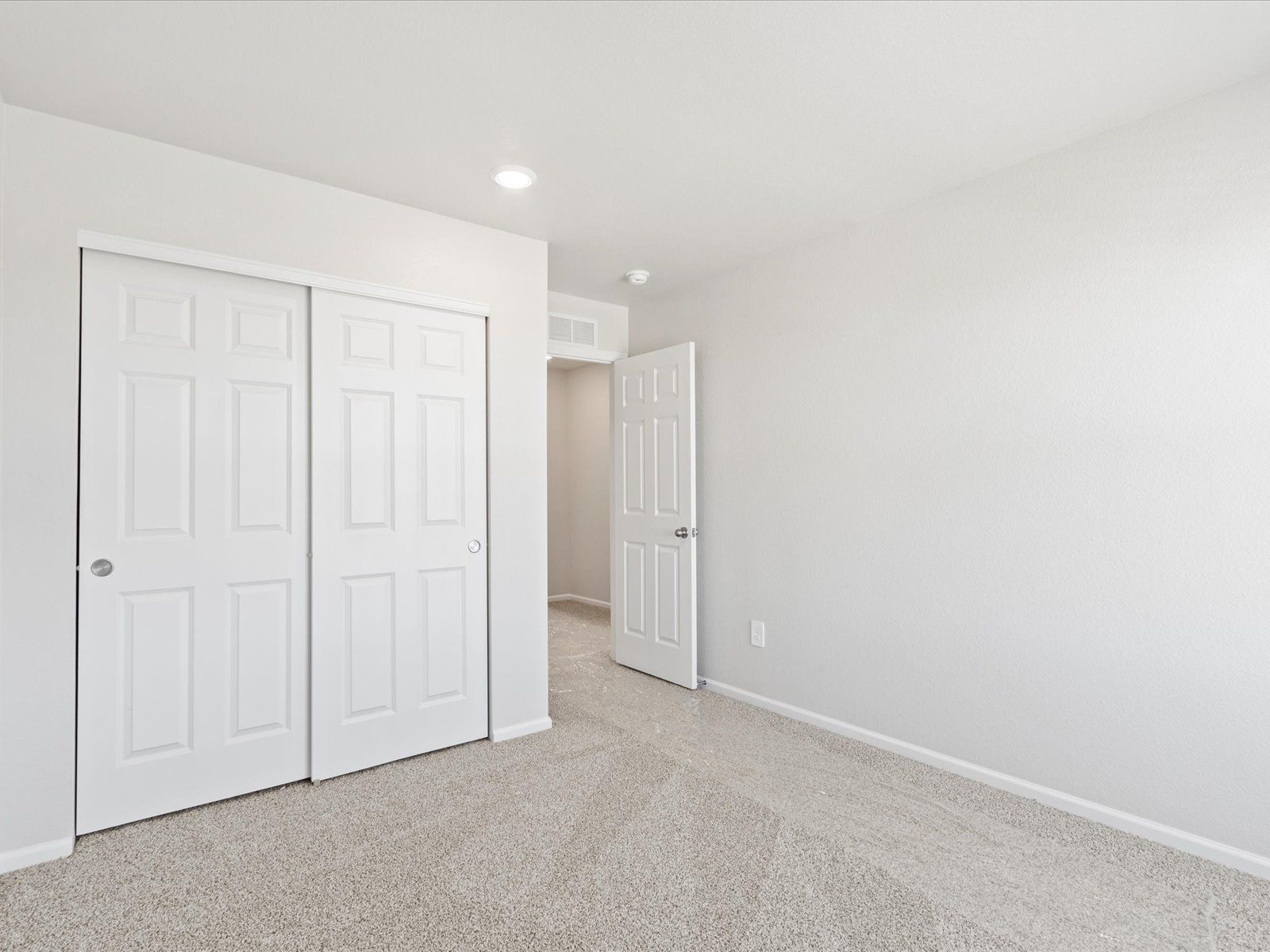 DEN_Westgate_3205-A-Juniper_Bedroom_2712-73rd-Ave-Ct