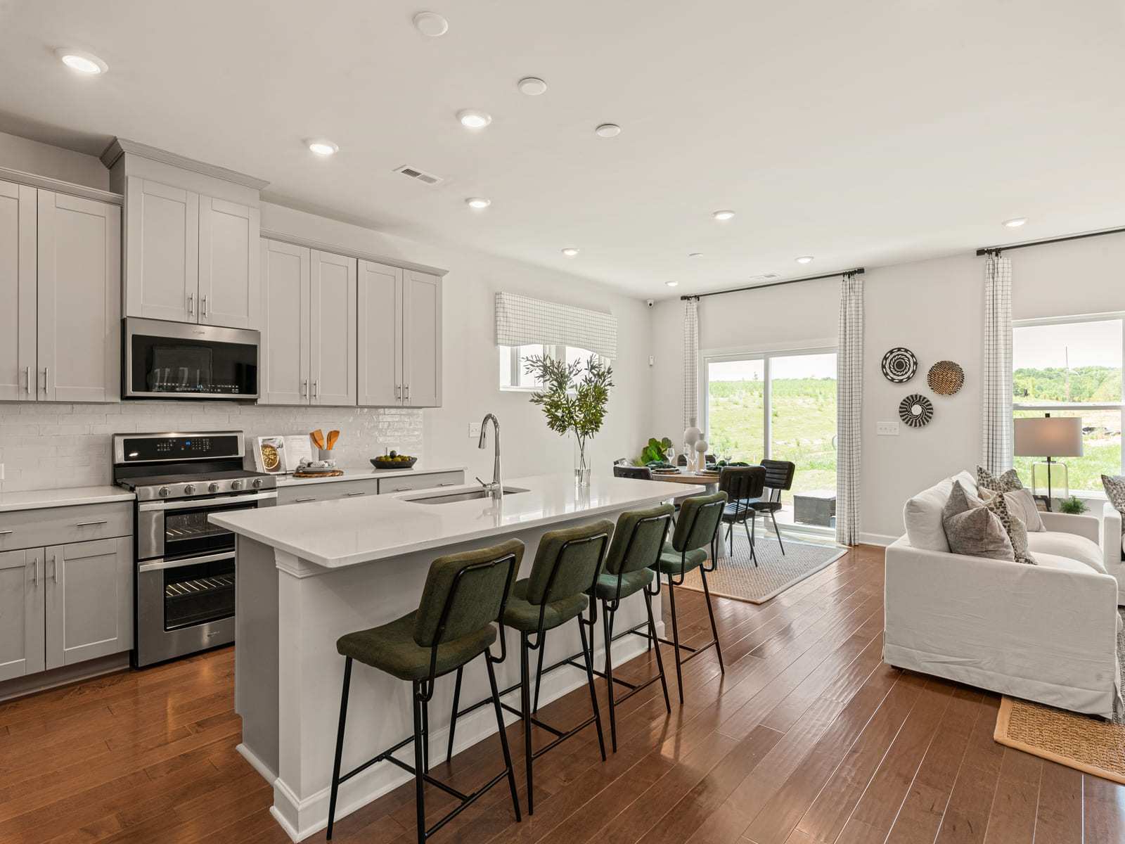 The open-concept floorplan makes hosting a breeze.