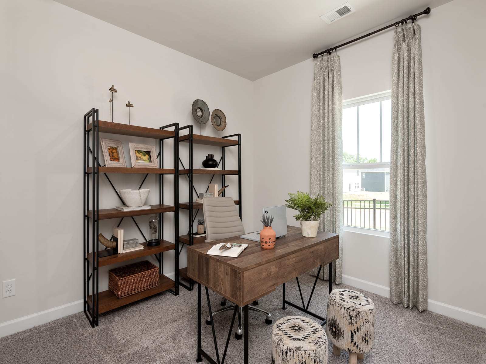 Newport floorplan at Simpson Farms.