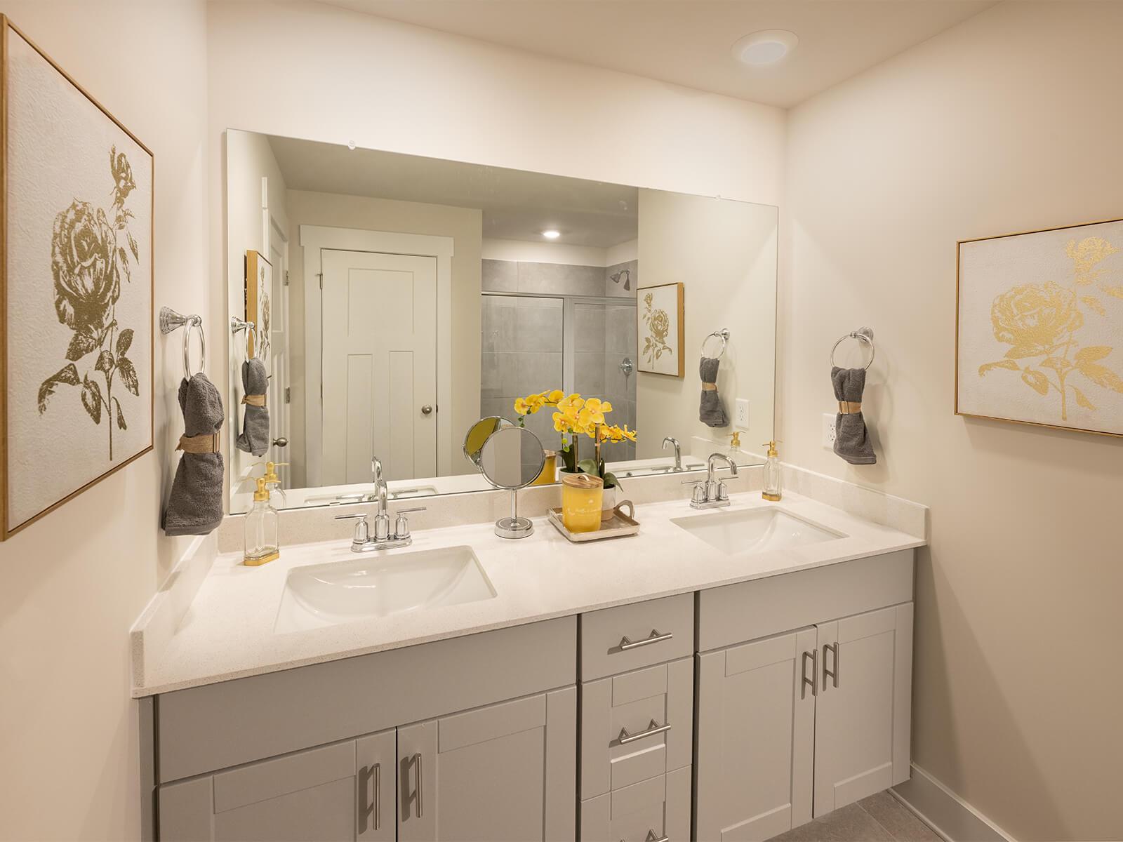 Welcome to the Dallas model at Alston Chase.