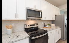 Hawthorne Station: College Park, Georgia - Meritage Homes