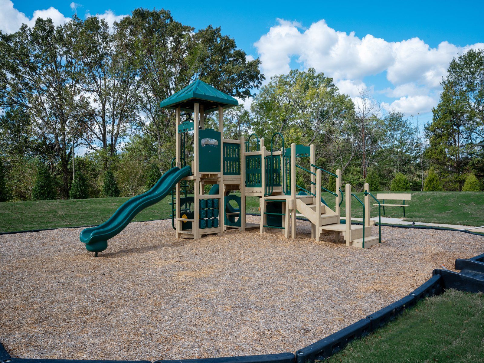 Seattle Crossing offers a playground for children to enjoy.