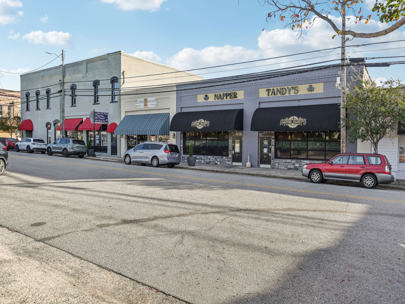 Local shopping and dining in downtown Angier is located only minutes away.
