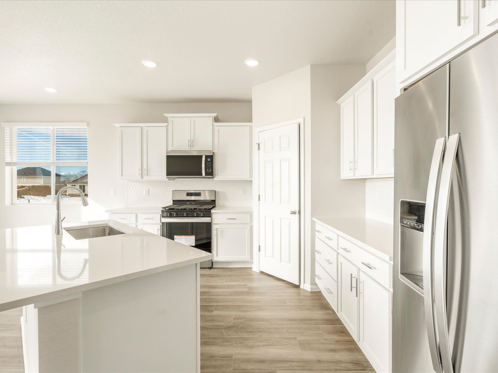 The Red Feather interior image taken at a Meritage Homes community in Colorado Springs, CO.