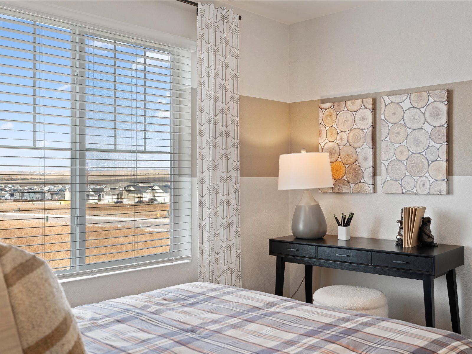 casa en Lorson Ranch: The Trail Collection por Meritage Homes