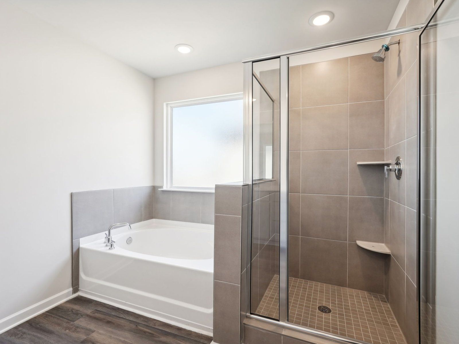 The Dakota floorplan with the Divine Frost interior package.