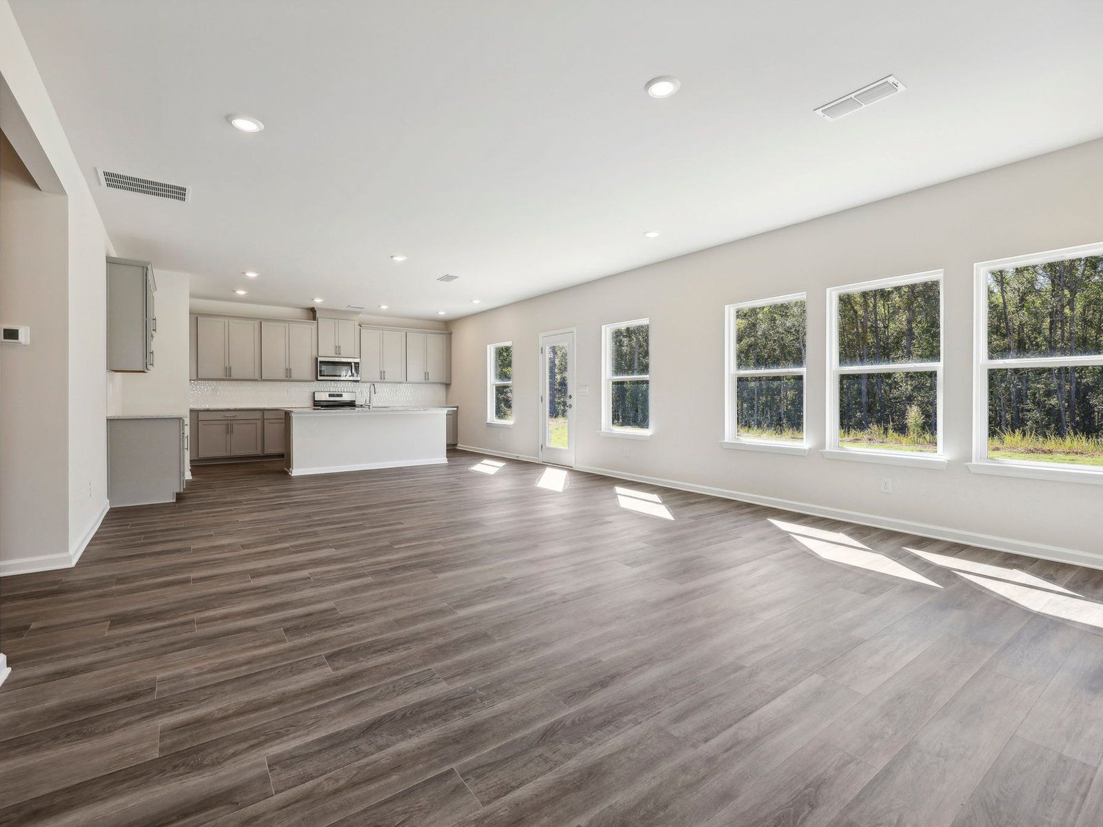 9-custom-Atlanta - Parkside at Grayson - Lot 21 - 1598 High Falls Lane -        009.jpg