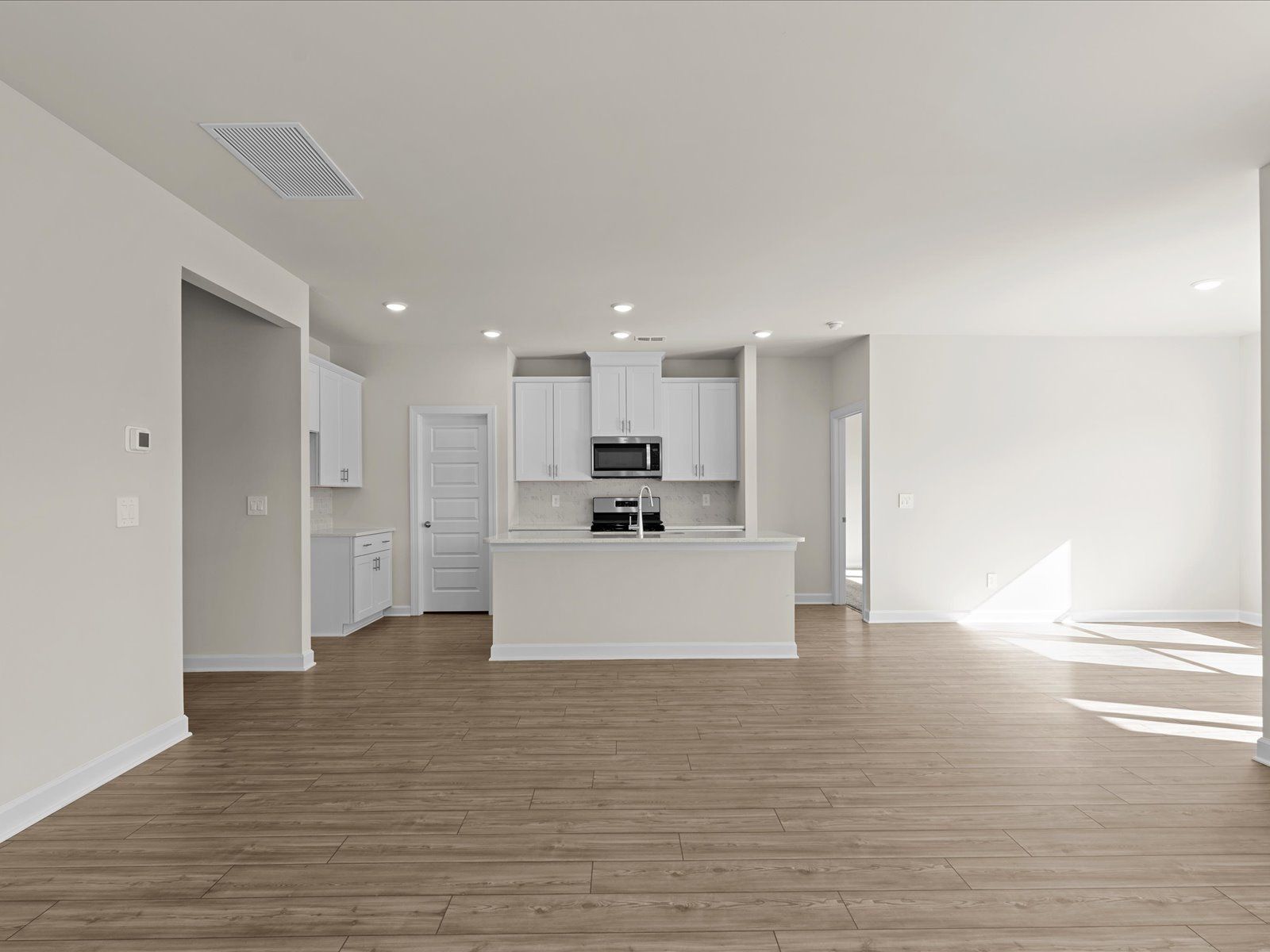 Welcome to the Chandler floorplan at Holland Park.