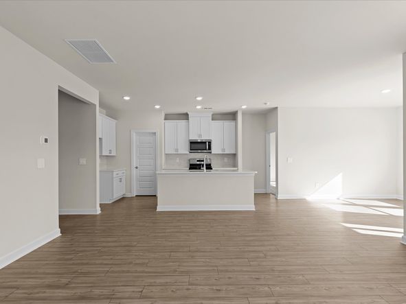 Welcome to the Chandler floorplan at Holland Park.