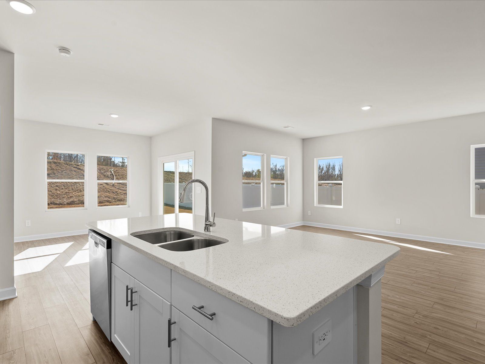 Welcome to the Chandler floorplan at Holland Park.