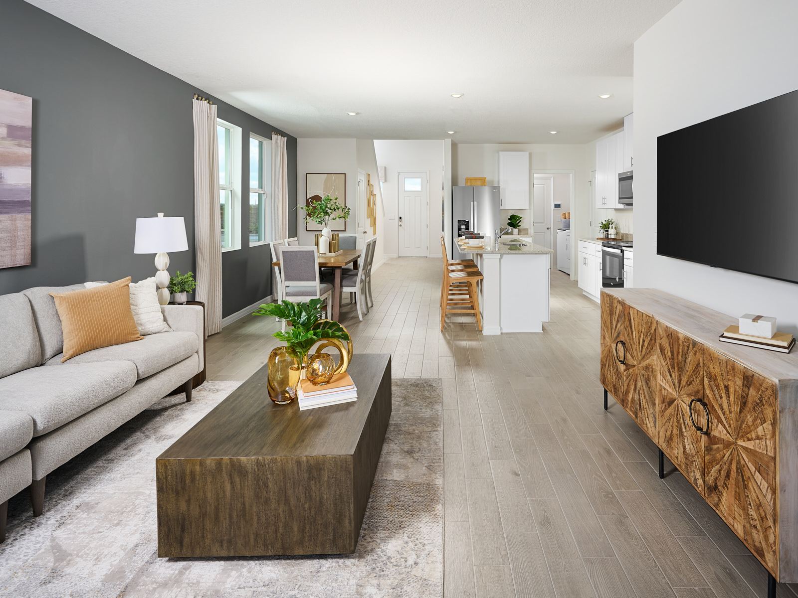 Great room in the Yellowstone modeled at Benton Hills.